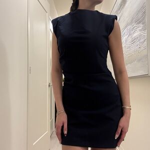 Elegant Black Sleeveless Dress